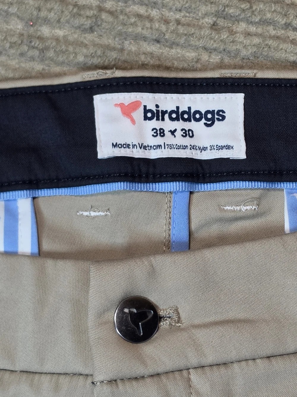 Bird Dogs Performance Golf Pants Men's Size 38x29 Tan Khaki Chino Stretch Fit